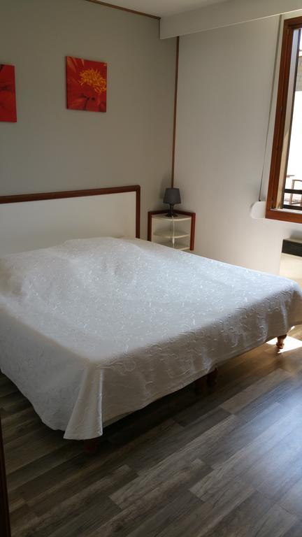 Le Magiot Hotel Montliot-et-Courcelles Cameră foto